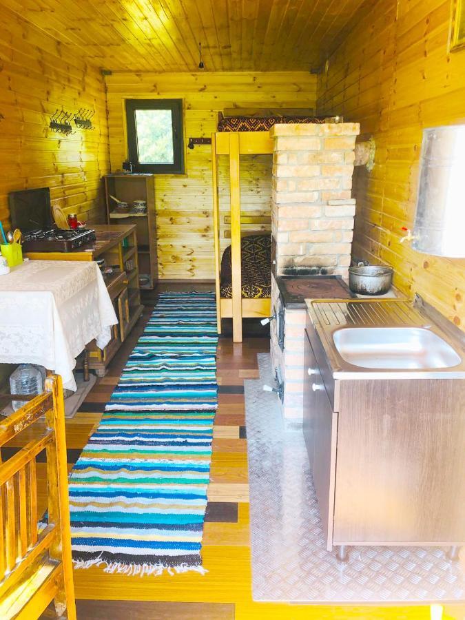 La Container Hotel Curtea De Arges Exterior photo